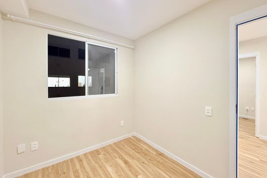 Quarto 1 de apartamento para alugar com 2 quartos, 32m² em Jardim Caravelas, São Paulo