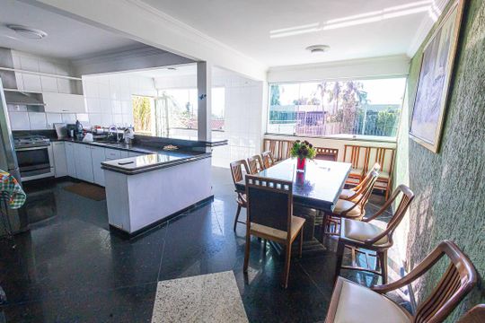 cozinha de casa para alugar com 7 quartos, 700m² em São Luiz, Belo Horizonte