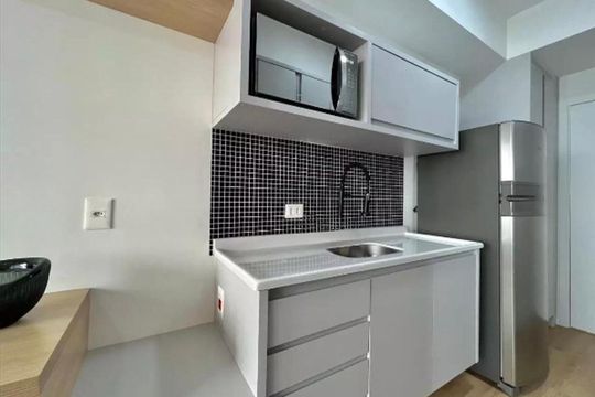 Cozinha de kitnet/studio para alugar com 1 quarto, 25m² em Perdizes, São Paulo