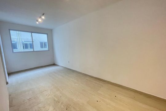 Sala de apartamento para alugar com 2 quartos, 42m² em Jardim Arpoador, São Paulo