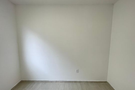Quarto 1 de apartamento para alugar com 2 quartos, 42m² em Jardim Arpoador, São Paulo