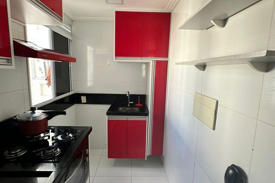 Cozinha de apartamento para alugar com 2 quartos, 39m² em Nova Brasília, Salvador