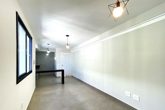 Sala de apartamento para alugar com 1 quarto, 42m² em Santa Tereza, Belo Horizonte