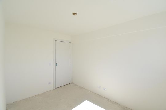 Quarto 2 de apartamento para alugar com 3 quartos, 81m² em Emiliano Perneta, Pinhais