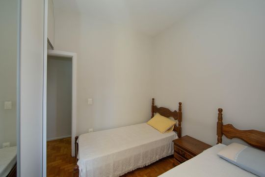 QUARTO1 de apartamento para alugar com 2 quartos, 60m² em Centro, Belo Horizonte
