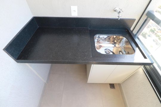 Varanda  de apartamento para alugar com 1 quarto, 46m² em Subsetor Leste - 6 (l-6), Ribeirão Preto