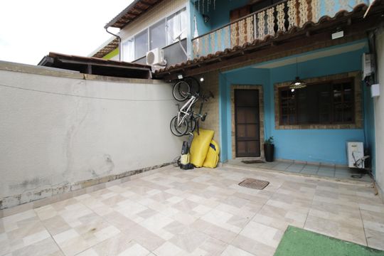 Quintal de casa à venda com 2 quartos, 130m² em Curicica, Rio de Janeiro