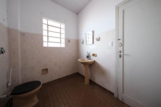 Banheiro de apartamento para alugar com 2 quartos, 70m² em Vila Talarico, São Paulo