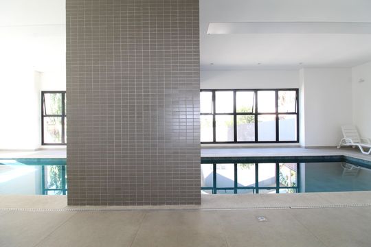 Área comum - Piscina de apartamento para alugar com 1 quarto, 78m² em Parque Residencial Aquarius, São José dos Campos
