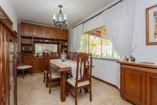 Sala de Jantar de casa à venda com 4 quartos, 790m² em Jardim Santa Helena, São Paulo