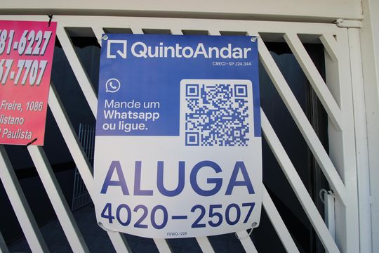 Fachada de casa à venda com 2 quartos, 84m² em Jardim Helena, São Paulo