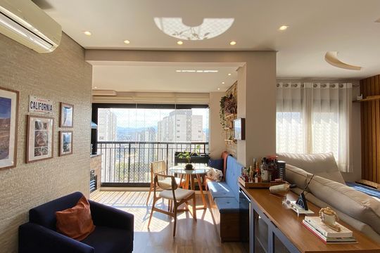 Sala de apartamento para alugar com 2 quartos, 78m² em Continental, Osasco