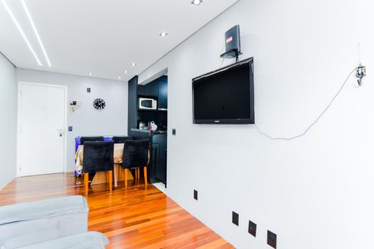 Sala de apartamento para alugar com 2 quartos, 63m² em Vila Barros, Guarulhos