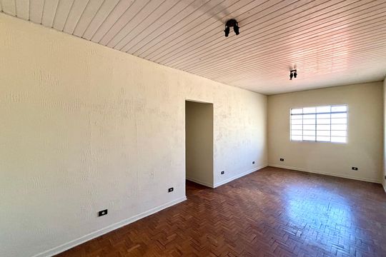 Sala  de apartamento para alugar com 2 quartos, 70m² em Vila Talarico, São Paulo