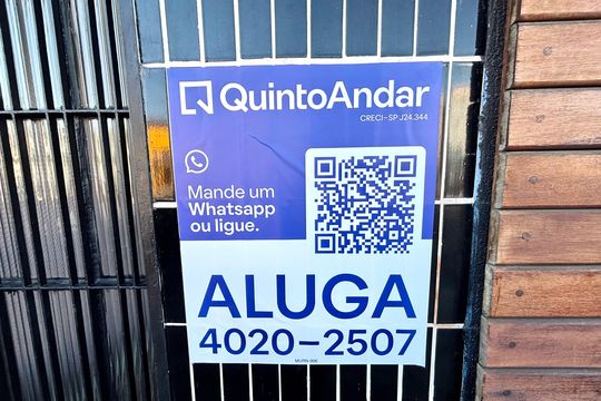 Placa de apartamento para alugar com 2 quartos, 70m² em Vila Talarico, São Paulo