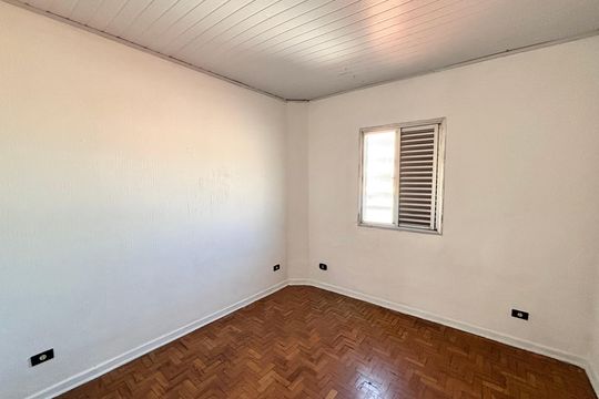 Quarto 2 de apartamento para alugar com 2 quartos, 70m² em Vila Talarico, São Paulo