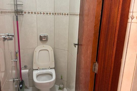 Lavabo de apartamento para alugar com 2 quartos, 75m² em Centro, Pelotas