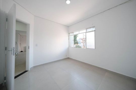 Quarto 1 de casa de condomínio para alugar com 2 quartos, 75m² em Vila Marieta, São Paulo