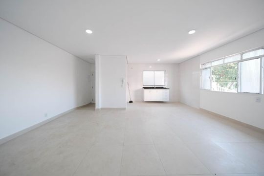 Sala/Cozinha de casa de condomínio para alugar com 2 quartos, 75m² em Vila Marieta, São Paulo