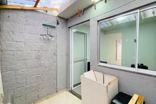 Área de Serviço de casa de condomínio para alugar com 2 quartos, 49m² em Bairro Jardim Nossa Senhora das Graças, Cotia