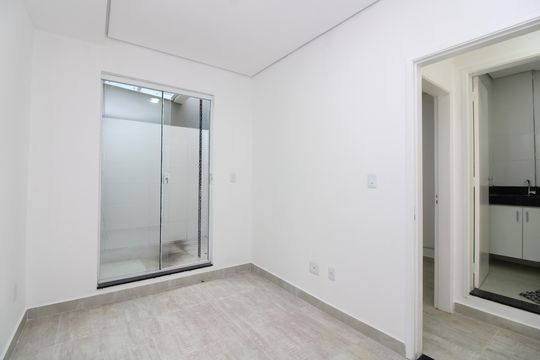 Quarto 2 de casa de condomínio para alugar com 2 quartos, 50m² em Vila Marieta, São Paulo