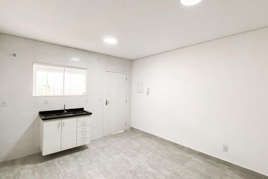 Casa de Condomínio para alugar com 2 quartos, 60m² em Vila Marieta, São Paulo
