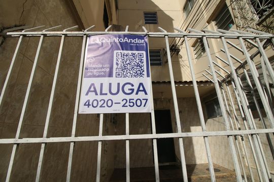 Placa de apartamento para alugar com 2 quartos, 50m² em Irajá, Rio de Janeiro