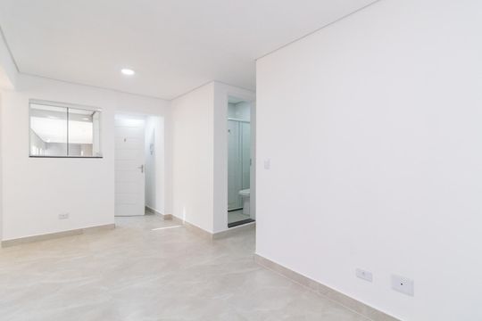 Casa de Condomínio para alugar com 2 quartos, 55m² em Vila Marieta, São Paulo