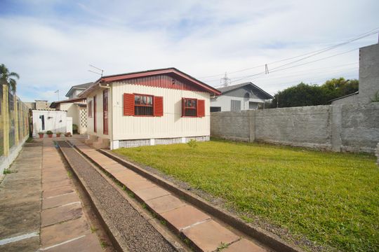 Quintal de casa para alugar com 1 quarto, 47m² em Scharlau, São Leopoldo