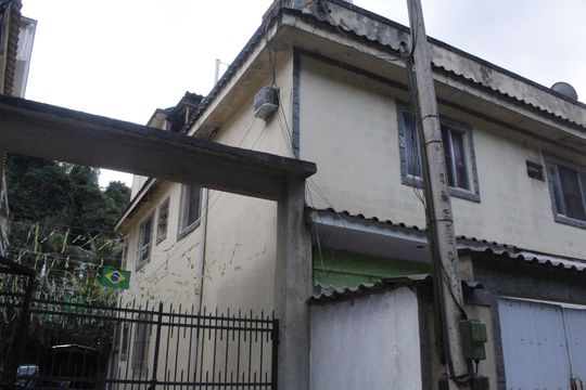 Fachada de casa à venda com 7 quartos, 160m² em Taquara, Rio de Janeiro
