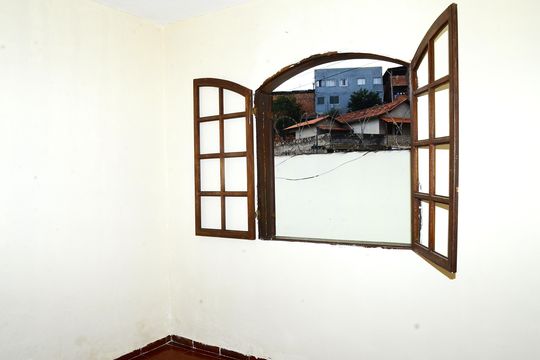 Quarto 1 de casa para alugar com 3 quartos, 355m² em Ouro Minas, Belo Horizonte