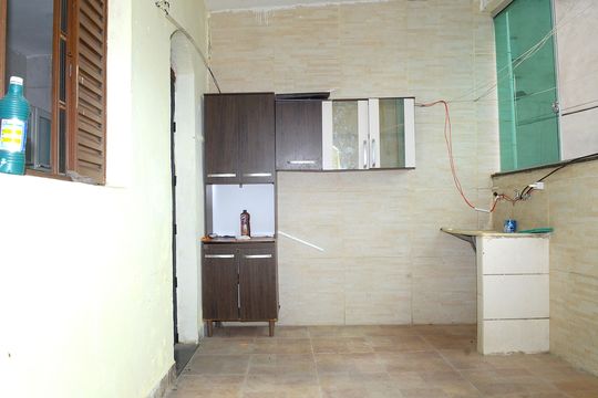 Área de Serviço de casa para alugar com 3 quartos, 355m² em Ouro Minas, Belo Horizonte