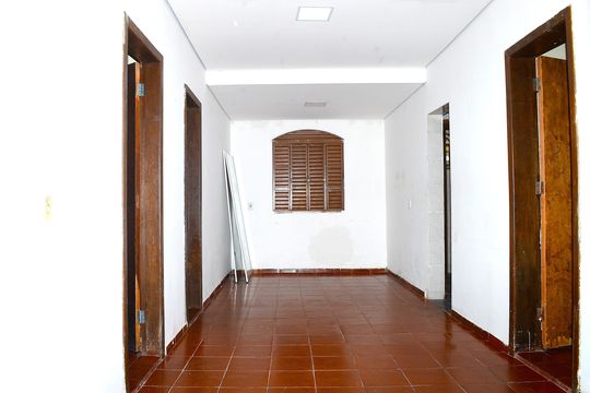 Casa para alugar com 3 quartos, 355m² em Ouro Minas, Belo Horizonte