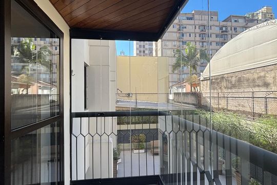 Varanda de apartamento à venda com 2 quartos, 86m² em Itaim Bibi, São Paulo