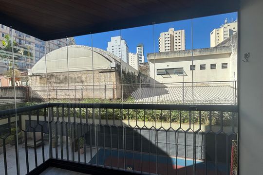 Vista de apartamento à venda com 2 quartos, 86m² em Itaim Bibi, São Paulo