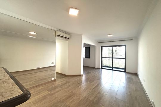 Sala de apartamento à venda com 2 quartos, 86m² em Itaim Bibi, São Paulo