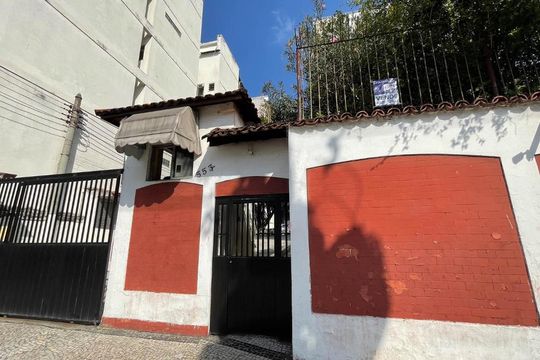 Fachada de apartamento à venda com 2 quartos, 68m² em Vila Isabel, Rio de Janeiro