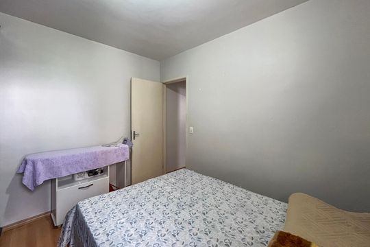 Quarto 1 de apartamento para alugar com 2 quartos, 52m² em Sacoma, São Paulo