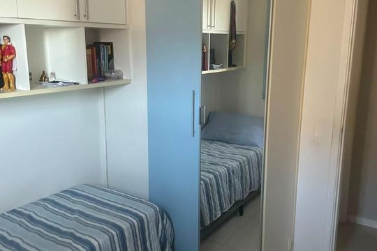Quarto de apartamento à venda com 3 quartos, 60m² em Ferrazópolis, São Bernardo do Campo