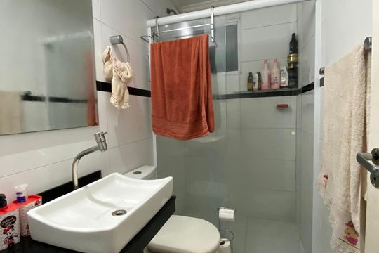 Banheiro de apartamento à venda com 3 quartos, 67m² em Jardim Amaralina, São Paulo