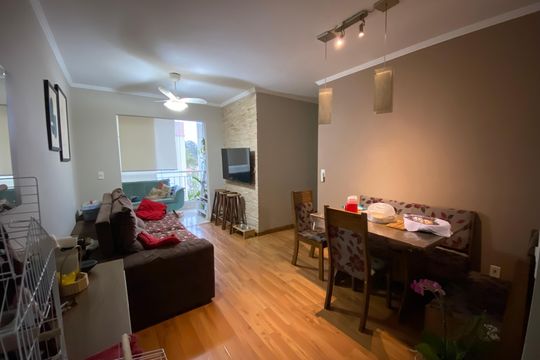 Sala de apartamento à venda com 3 quartos, 67m² em Jardim Amaralina, São Paulo