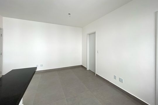 Sala de apartamento à venda com 1 quarto, 35m² em Buritis, Belo Horizonte
