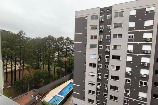 Vista de apartamento para alugar com 2 quartos, 51m² em Jardim Sabará, Porto Alegre