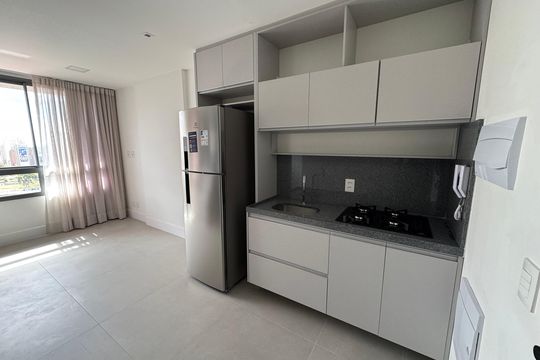 Cozinha de apartamento para alugar com 1 quarto, 34m² em Águas Claras, Brasília