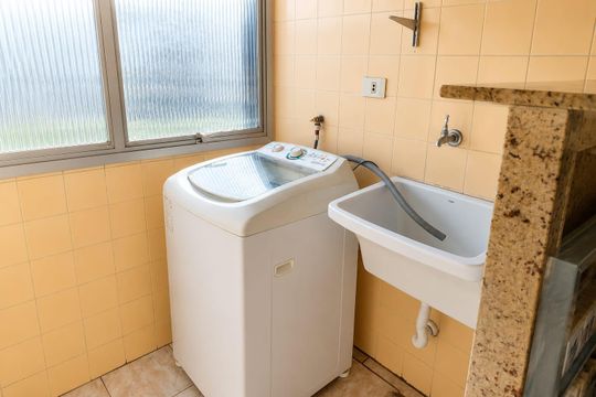 Área de serviço de apartamento para alugar com 1 quarto, 70m² em Jardim Sao Dimas, São José dos Campos