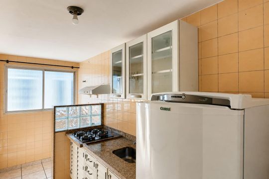 Cozinha de apartamento para alugar com 1 quarto, 70m² em Jardim Sao Dimas, São José dos Campos