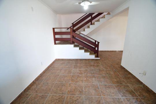 Sala de casa para alugar com 3 quartos, 237m² em Jardim Quarto Centenário, Campinas