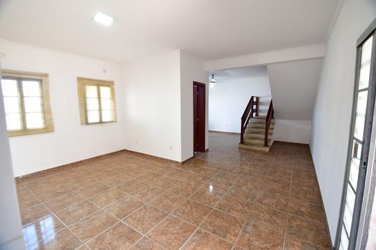 Casa para alugar com 3 quartos, 237m² em Jardim Quarto Centenário, Campinas