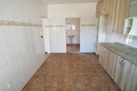 Cozinha de casa para alugar com 3 quartos, 237m² em Jardim Quarto Centenário, Campinas