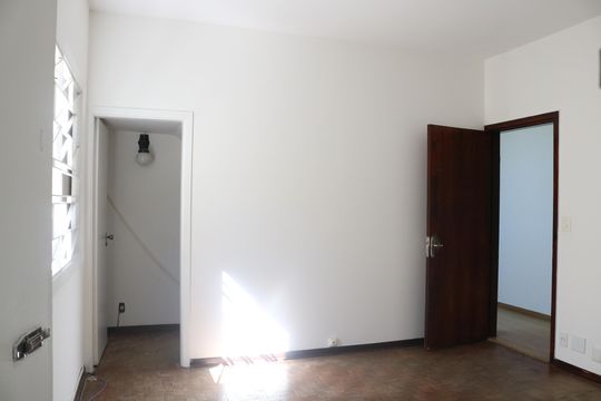 Quarto 1 de casa para alugar com 8 quartos, 387m² em Alto da Lapa, São Paulo
